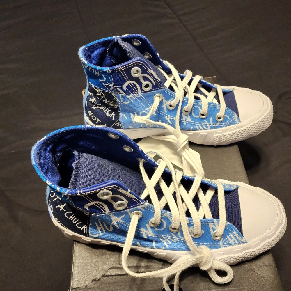 Converse - Picture 4 of 7